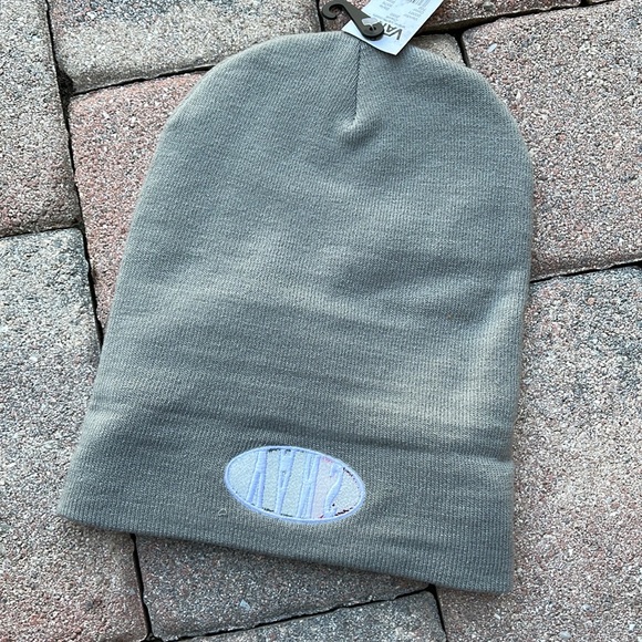 Vans WM Breakin Curf Grey Beanie Skateboarding Hat Women & Men VN0A5GUV85T - Picture 15 of 16